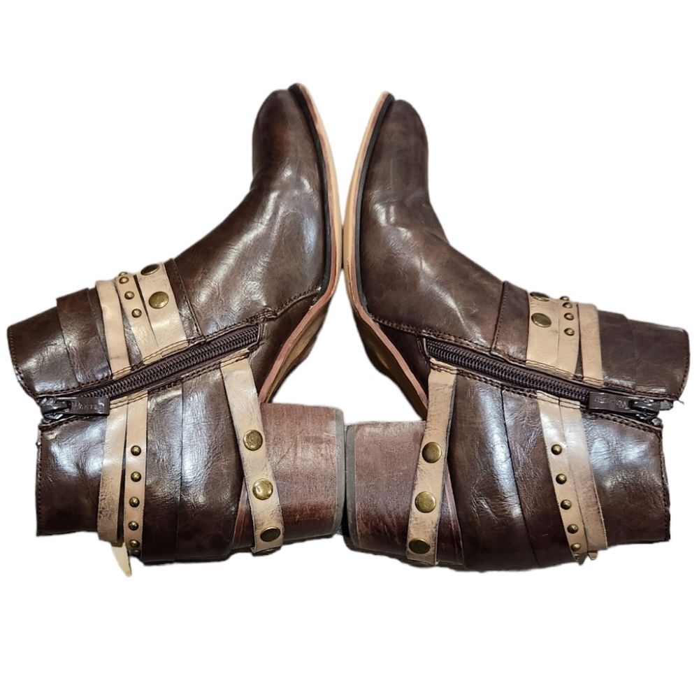 Wanted Western Inspired low heel ankle boots With Wraparound Studded Straps Sz 8 - Picture 6 of 8